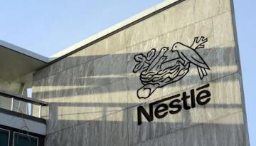 Nestlé reconoce que más del 60% de sus productos no son saludables