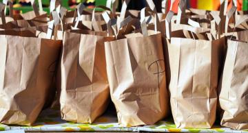 Por qué las bolsas de algodón y papel pueden ser tan dañinas como las de plástico