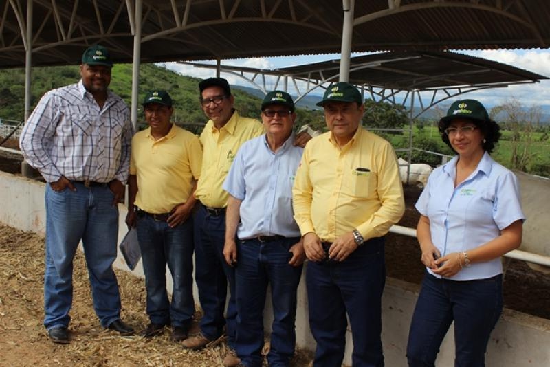 AGROBANCO APOYARÁ REPOBLAMIENTO DE GANADERÍA DE ALTA GENÉTICA EN EL PAÍS