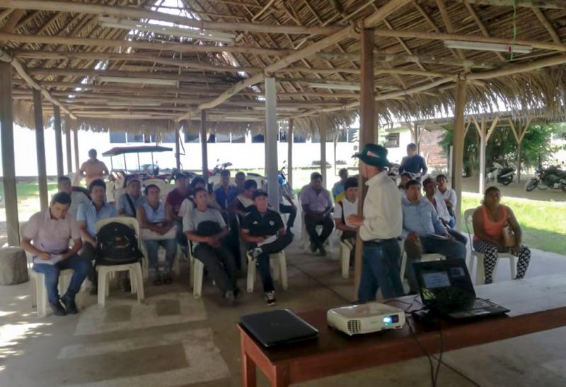 Agroideas capacita en asociatividad a productores agrarios