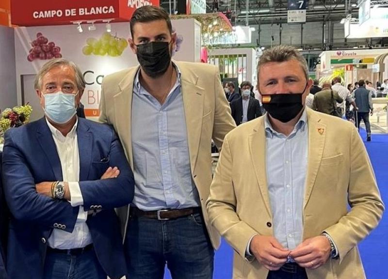 ASAJA Murcia y VOX unen fuerzas para impulsar el dinamismo del sector citrícola murciano