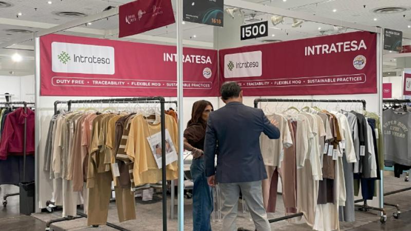 Confecciones de algodón y alpaca peruanas brillan en la feria Sourcing at Magic Nueva York