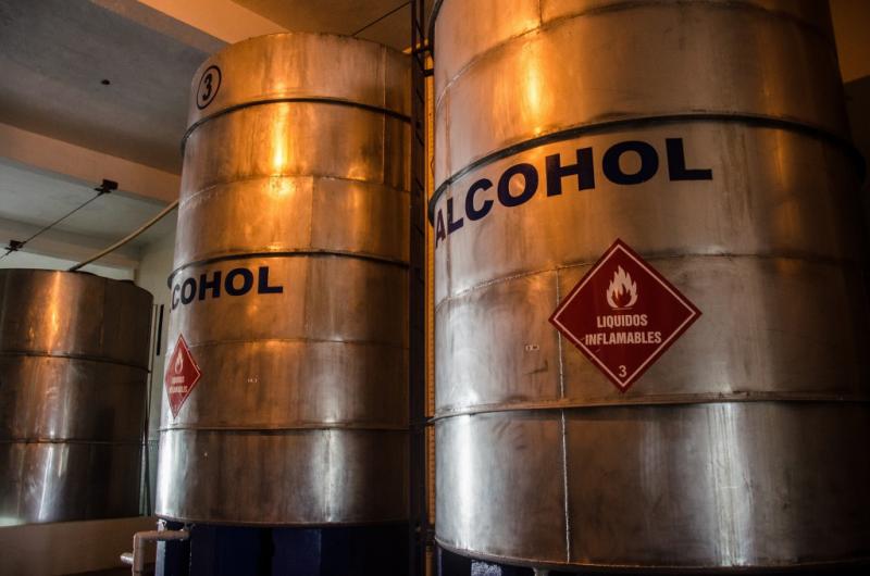 Despachos al exterior de alcohol etílico alcanzan valores cercanos a los US$ 28 millones