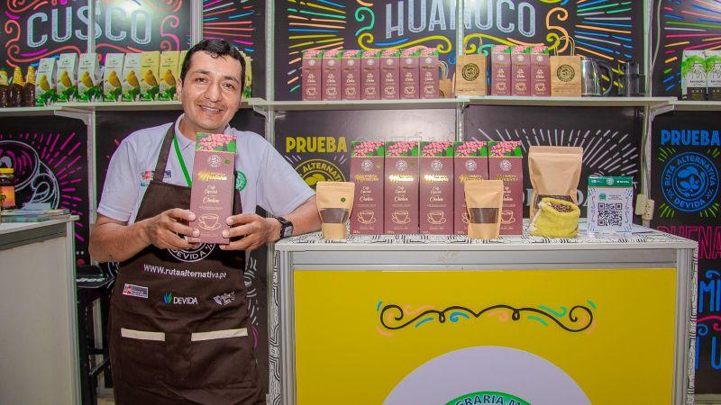 Devida: desarrollo alternativo beneficia a más de 10.700 familias caficultoras que conducen 11.967 hectáreas