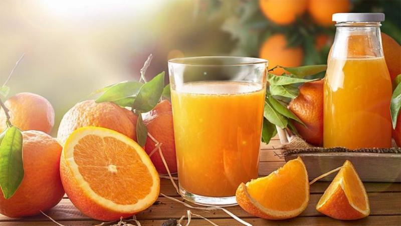 El zumo de naranja tiene 10 veces más antioxidantes