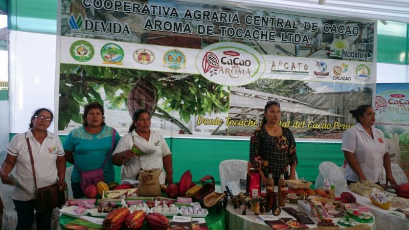 Expo Tocache promueve el consumo interno de café y cacao