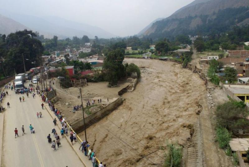 Gobierno crea veedurías ciudadanas para vigilar contrataciones en el marco de la reconstrucción
