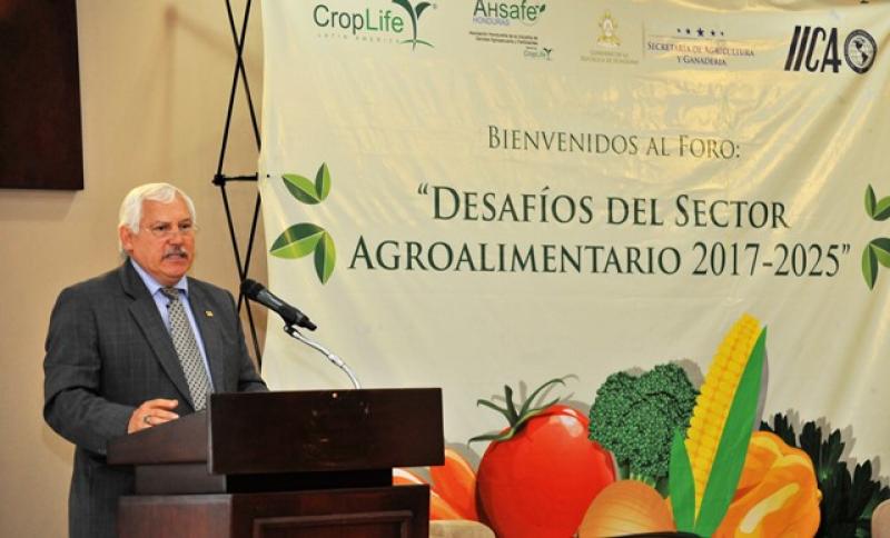 IICA propone soluciones para hacer frente a los retos del sector agrícola