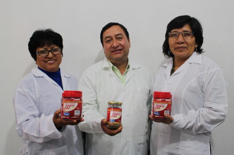 INVESTIGADORES PERUANOS CREAN CHOCOLATE PARA COMBATIR LA ANEMIA