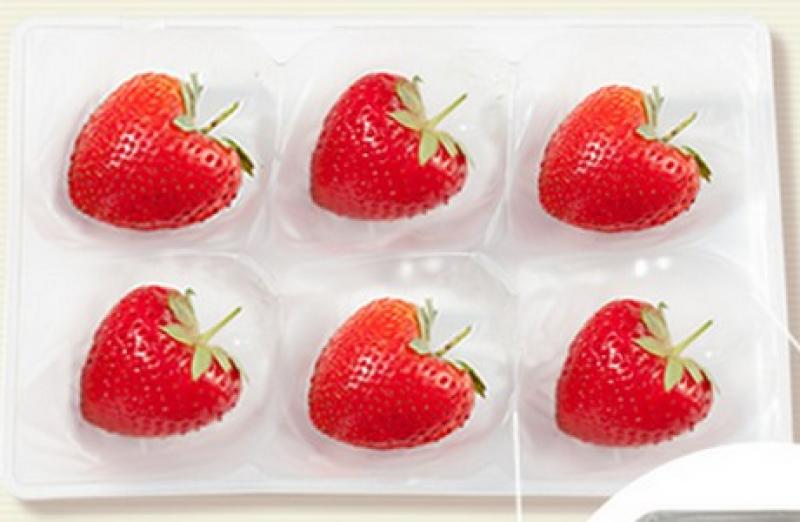 Japón: ofrecen fresas con forma de corazón para el Día de San Valentín