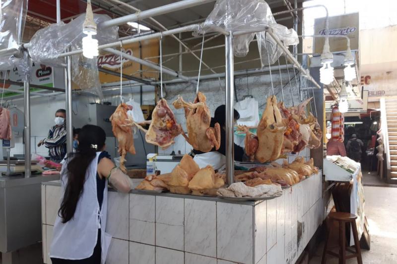 La Libertad: producción de pollo escasea y el kilo cuesta casi S/ 15