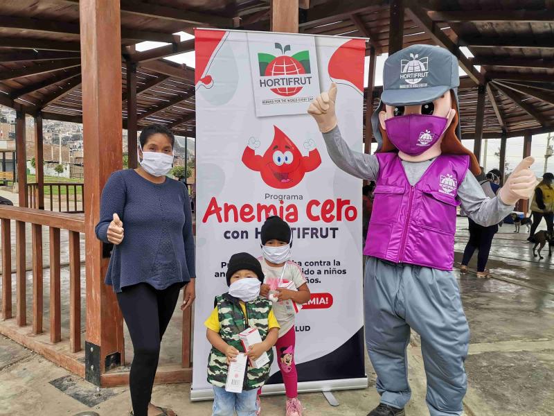 Más de 400 niños participaron en campañas de despistaje de anemia de Hortifrut en Valle de Dios y Nuevo Chao