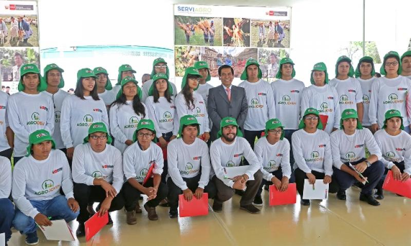 Más de 500 mil pequeños productores se beneficiarán con programa “Serviagro”