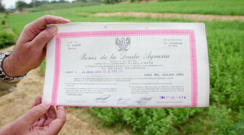MEF fija la forma de pago para los bonos de la reforma agraria