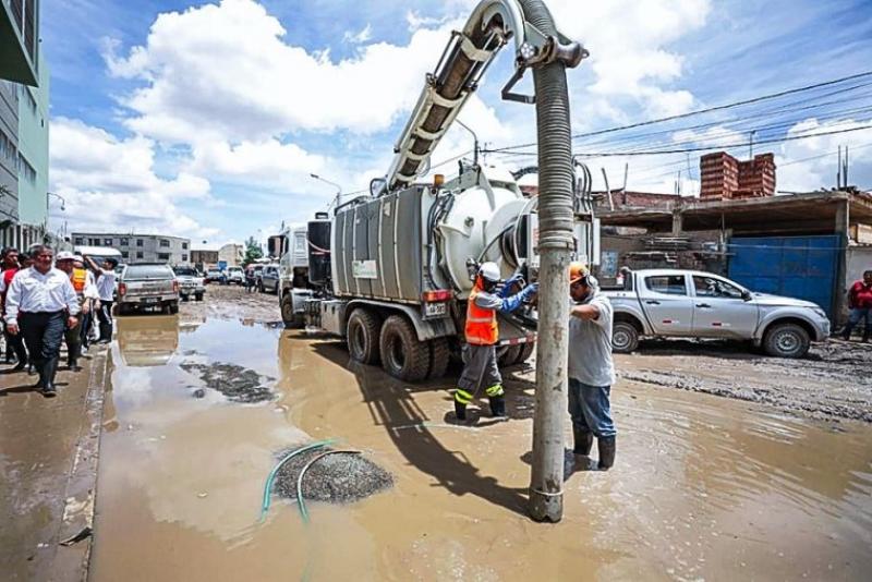 MEF garantiza ejecución al 100% de obras por El Niño