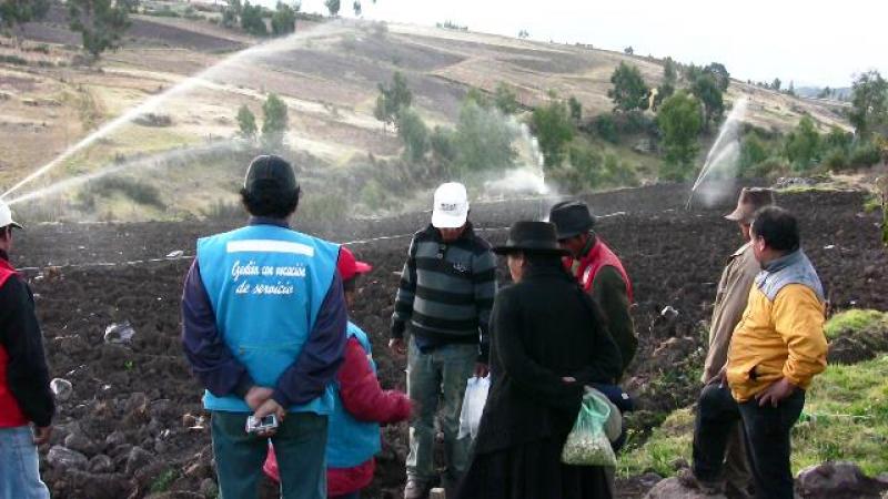 “MEJORANDO CAPACIDADES DE JUNTAS DE USUARIOS OPTIMIZAREMOS USO DEL AGUA”