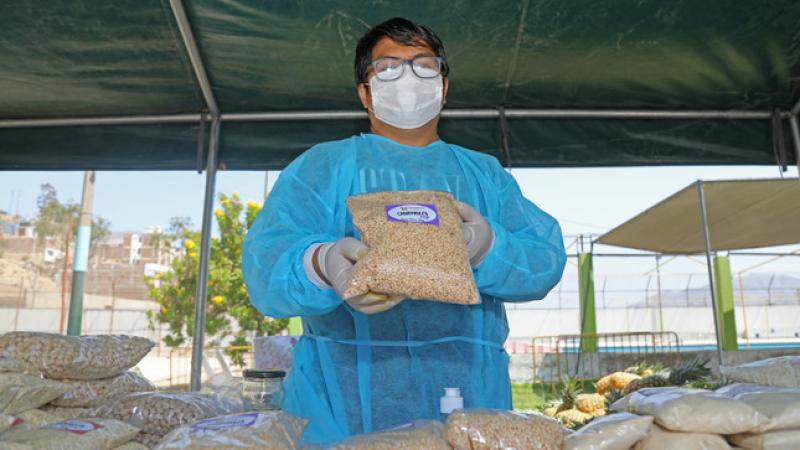 Mercados itinerantes comercializan más de 29 toneladas de granos andinos a nivel nacional