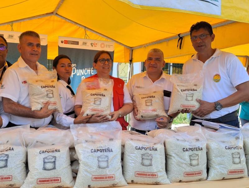 Midagri entrega 25 toneladas de arroz La Capoteña a damnificados del ciclón Yaku de Tumbes