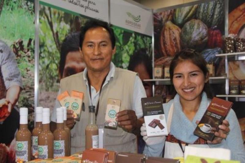 Minagri beneficia a más de 3 mil productores de café y cacao del país