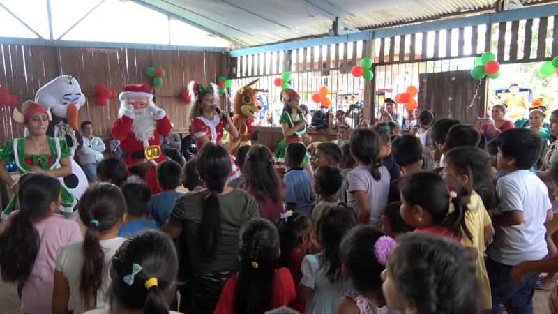 Palmicultora Ocho Sur llevó el espíritu navideño a las comunidades de Nueva Requena
