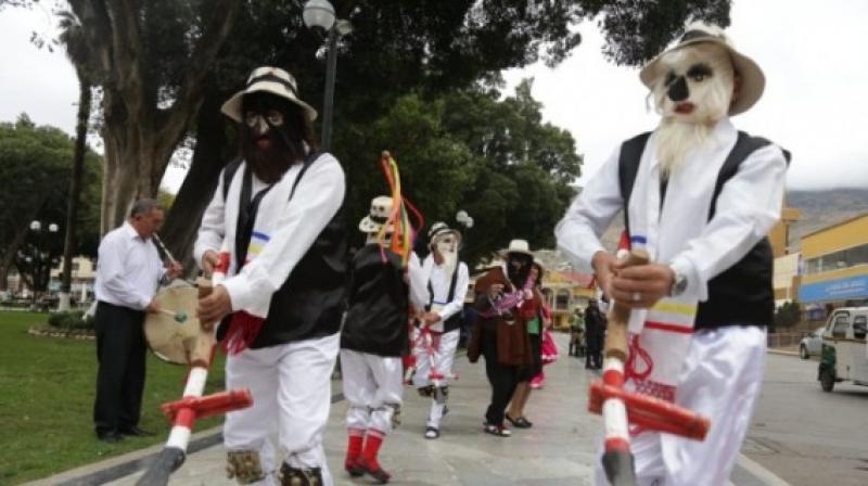 Perú declaró como patrimonio cultural la danza tatash, basada en el cultivo de papa