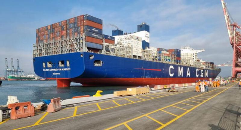 Perú recibe al buque más grande en su historia, en pos de abrir nueva etapa del comercio exterior