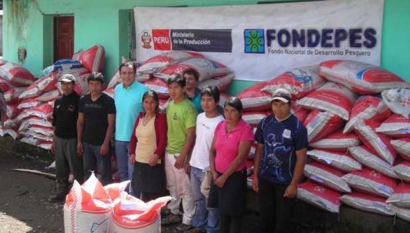 PRODUCE ENTREGA 24 KITS PARA LA CRIANZA DE TRUCHA EN AYACUCHO