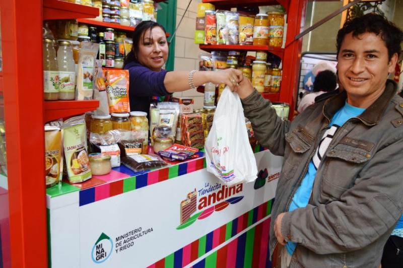 Productos innovadores continúan ofertándose en  \"La Tiendecita Andina\" de Nuevo Chimbote