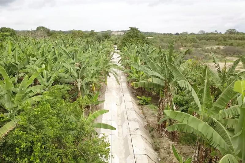 Reconstruyen el emblemático canal de riego Tres Cruces en Tumbes