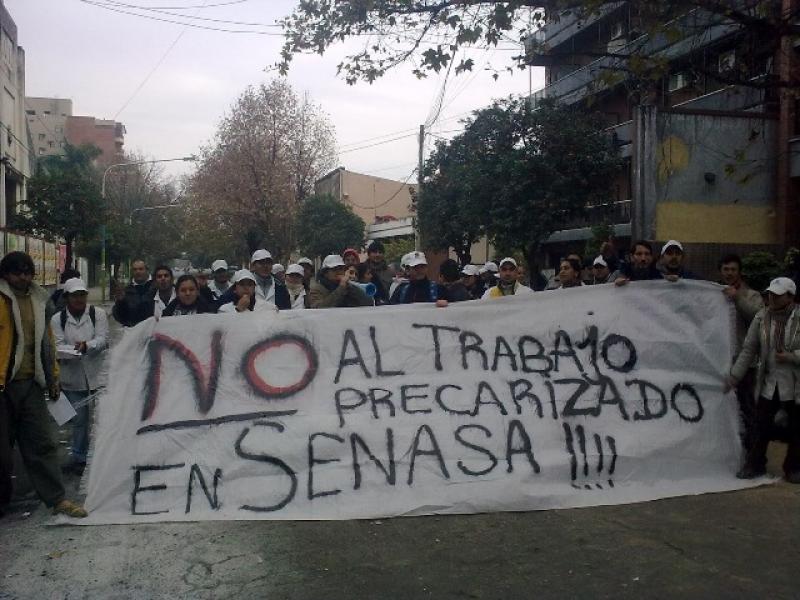 TRABAJADORES DEL SENASA ACATARÁN PARO NACIONAL 09 Y 10 DE JULIO DEL 2015