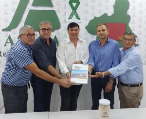 ASAJA Murcia presenta el libro Biohacking al Mar Menor, el gigante con pies de plomo