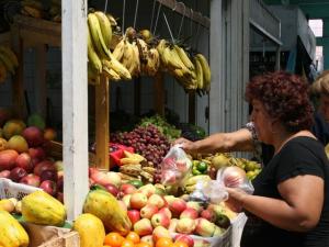 AUMENTÓ VENTAS DE UVA, MELÓN COQUITO Y NARANJA VALENCIA