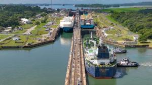 Canal de Panamá vuelve a agregar franjas horarias de tránsito diario