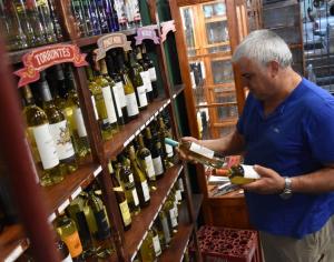 Consumo per cápita de vinos en nuestro país pasó de 0.7 litros a 2.2 litros entre 2010 y 2018