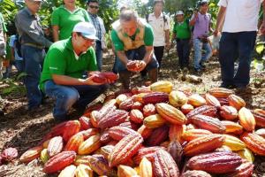 Devida anuncia cambio en el enfoque del desarrollo alternativo en área naturales protegidas en Ucayali