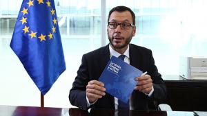 Embajador de la Unión Europea considera que es momento de discutir incremento de estándares de protección social del régimen agrario en Perú