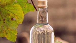 Exportaciones de pisco caen 11% en valor en el primer trimestre del año