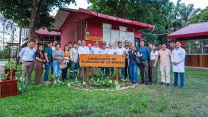 Fortalecen cadena forestal en Ucayali