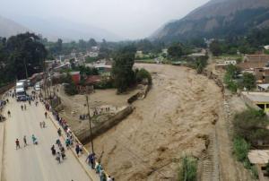 Gobierno crea veedurías ciudadanas para vigilar contrataciones en el marco de la reconstrucción