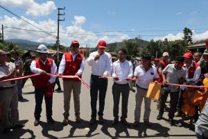 Gobierno inaugura carretera Mazamari-Cubantía que optimizará el traslado de productos agrícolas por el corredor VRAEM