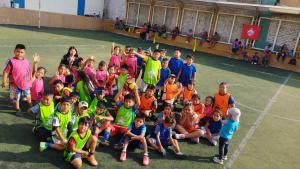 Hortifrut expande su proyecto con Fútbol Más e inauguran programa en Nuevo Chao y Olmos