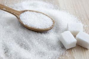 Importación de azúcar blanca se redujo 20.23% en volumen y 10.44% en valor en 2021
