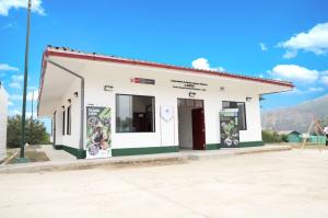 INIA pone en funcionamiento moderno laboratorio de suelos, agua y foliares en Cajamarca