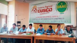 La Convención reclama atención del Gobierno para los cafetaleros y pide declarar el sector en emergencia