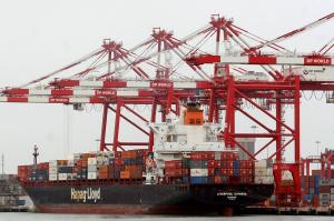 Lanzan producto financiero para que microempresas puedan exportar