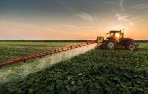 Mercado mundial de maquinaria agrícola ha resistido embates de la pandemia y crisis económica los últimos tres años