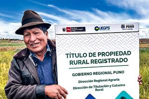 Midagri entregó 12.571 nuevos títulos de propiedad en Puno y Ucayali