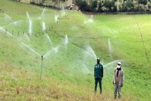Minagri instalará sistema de riego tecnificado en Ayacucho, Cajamarca y Arequipa
