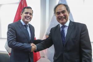Ministro Mostajo se reunió con presidente de Adex, quien le reiteró pedido de extender la Ley de Promoción Agraria