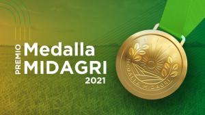 Otorgan “Medalla Midagri 2021” a entidades estatales, cooperativa y agricultora por su contribución a la Agricultura Familiar